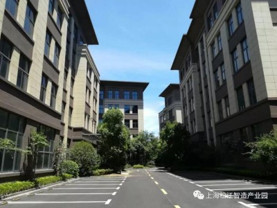 松江经济开发区正规产业园2452方独栋出售，层高5米